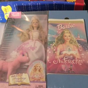 Barbie collectible toy / vhs movie